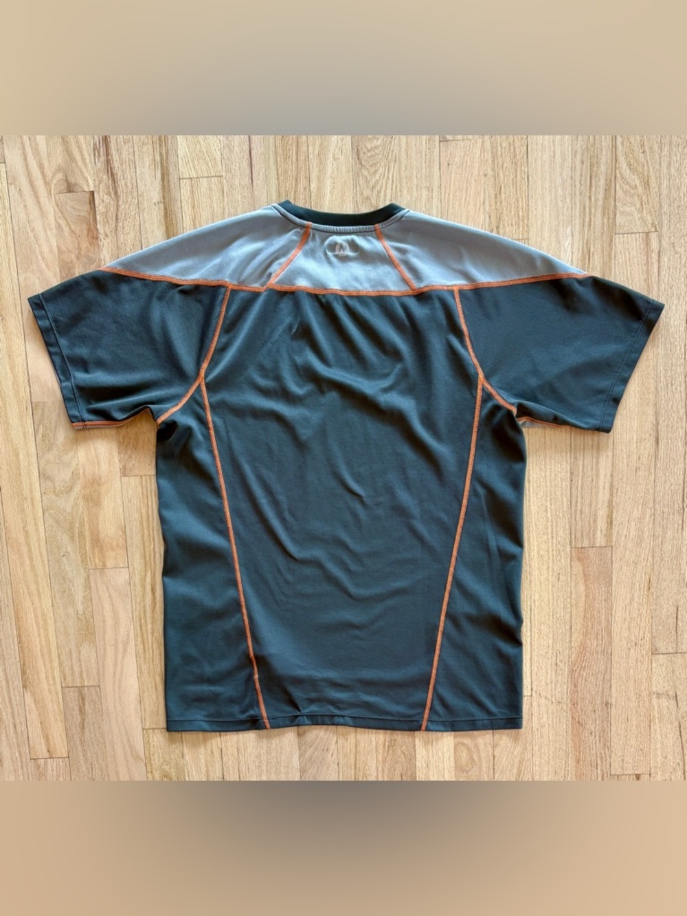 Marmot Performance Athletic Tee Gray Colorblock Orange Wicking Men’s Large L - Picture 3 of 5